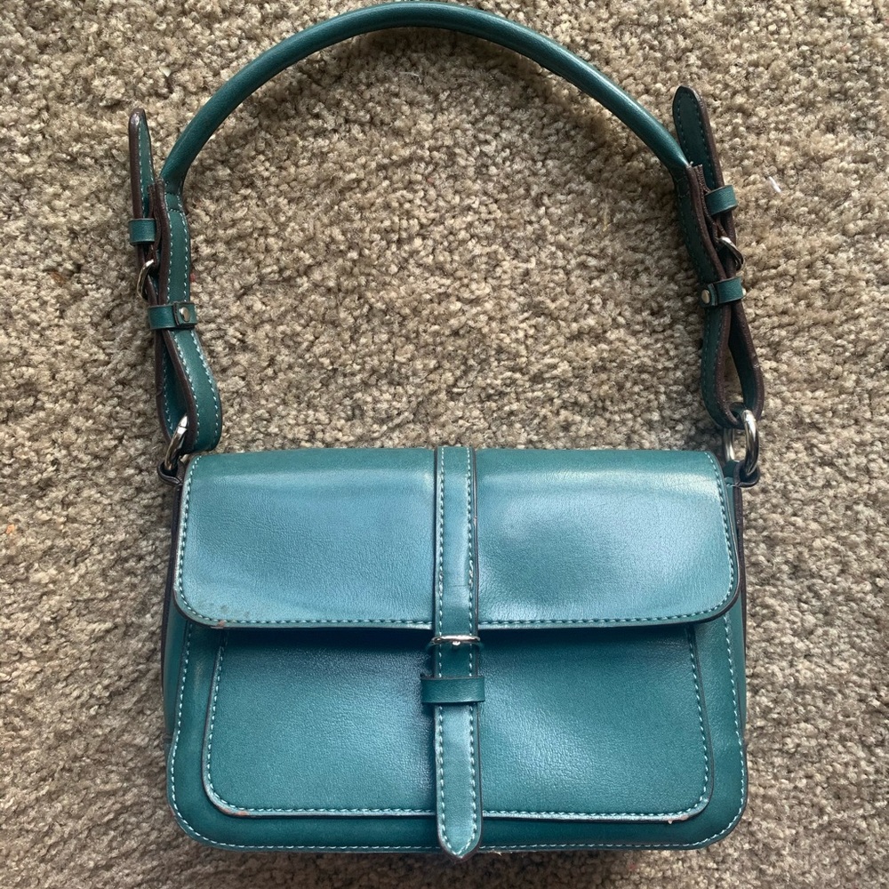 Mondani Turquoise Faux Leather Purse